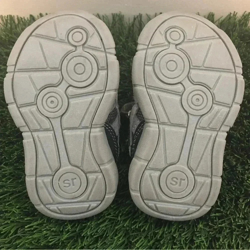 Surprize Made By STRIDE RITE - Picture 7 of 12